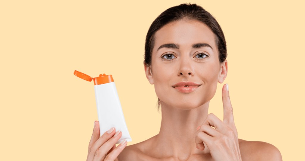 Aplicacion de mejores cremas solares faciales