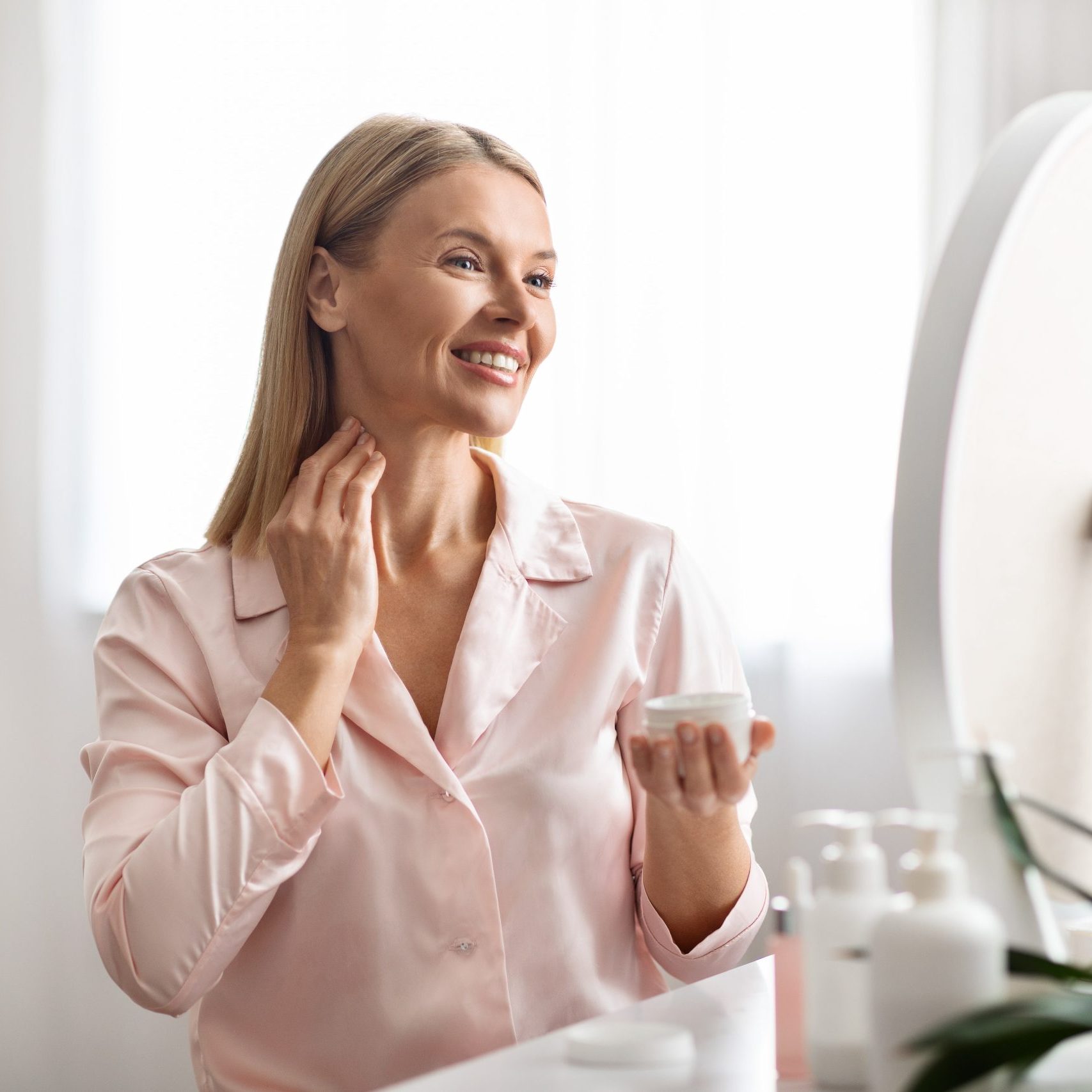 mejores cremas reafirmantes para cuello y papada