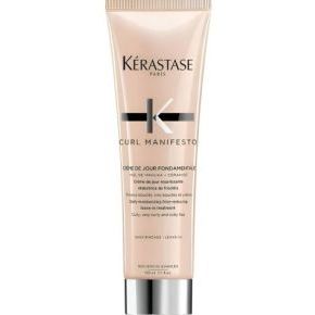Curl Manifesto Créme de Jour Fondamentale de Kerastase
cómo hidratar el pelo rizado