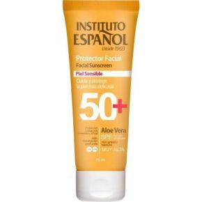 Aloe Vera Piel Sensible Protector Facial SPF 50+ de Instituto Español
mejores protectores solares para pieles grasas